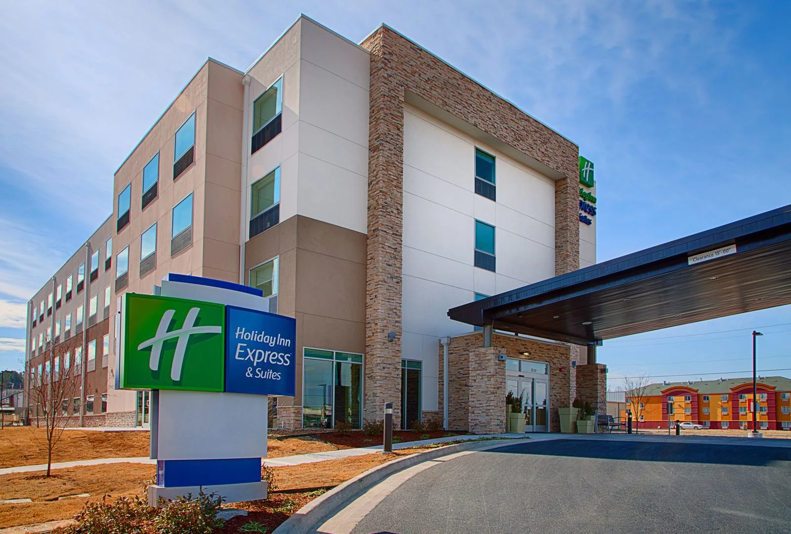 Holiday Inn Express & Suites Tahlequah — Sale in Tahlequah, OK, photo 3 of 6