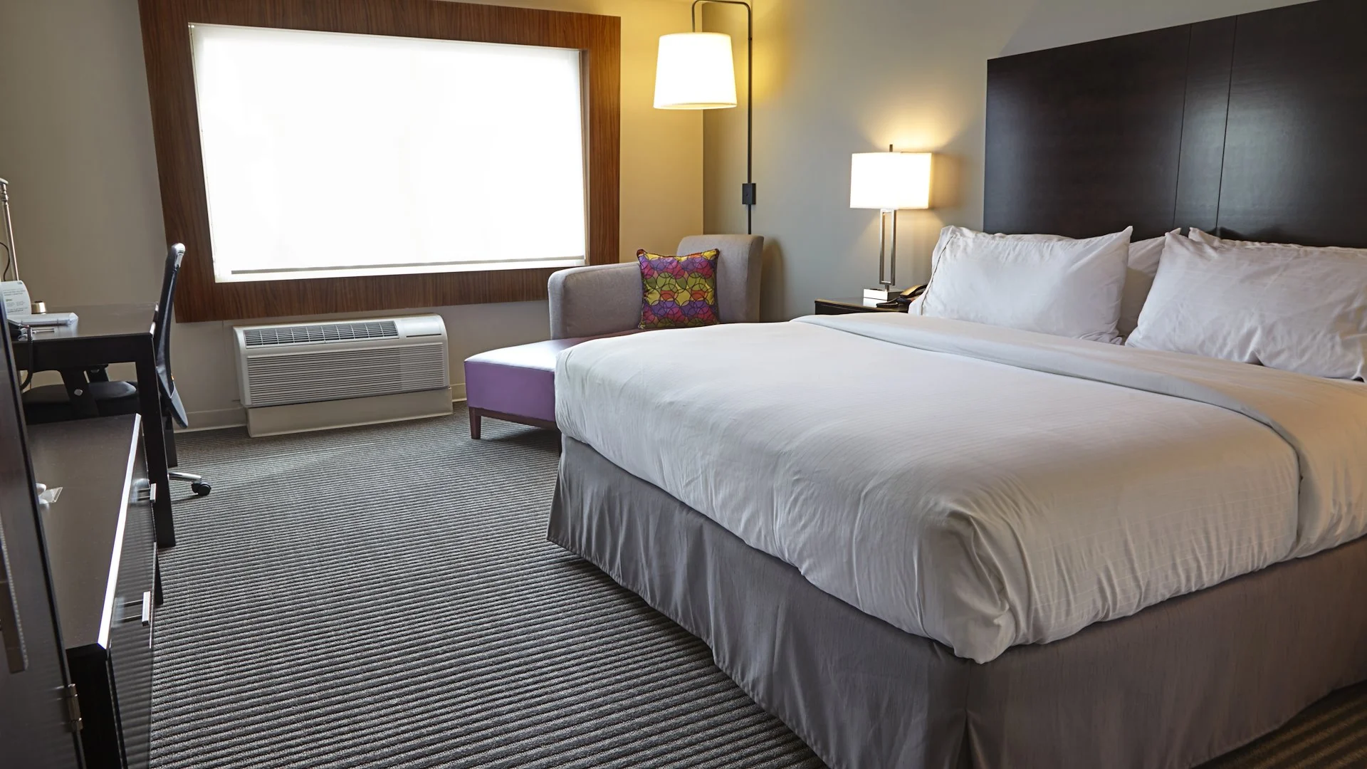 Holiday Inn Express & Suites Tahlequah — Sale in Tahlequah, OK, photo 6 of 6