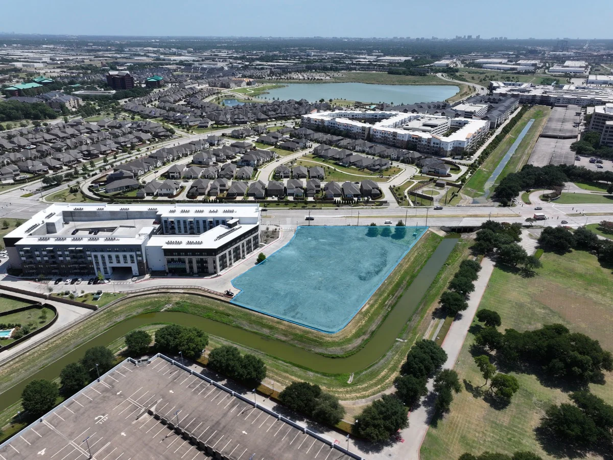 2.5 Acres Farmers Branch Multifamily Land (DFW) — Sale in Farmers Branch, TX, photo 3 of 3