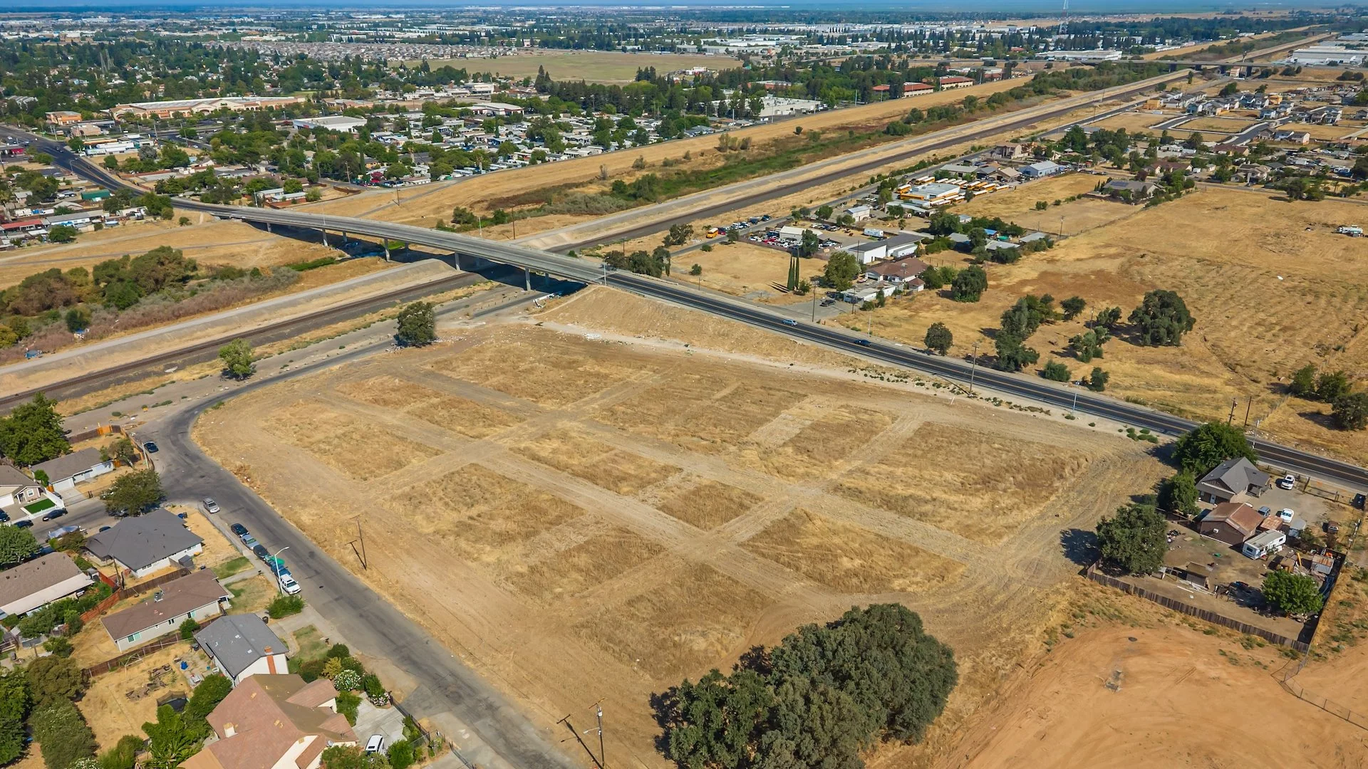Silver Eagle Subdivision — Sale in Sacramento, CA, photo 2 of 5