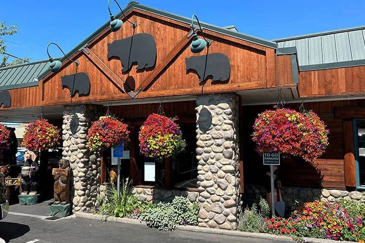 Black Bear Diner - retail for sale in madras, OR