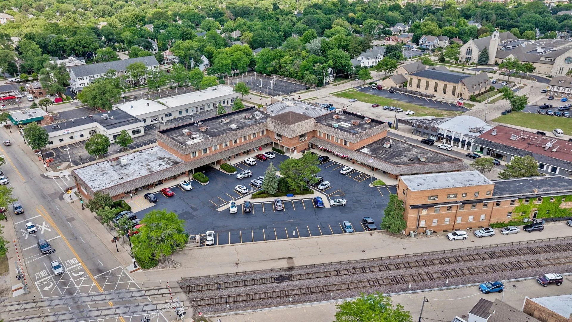 Barrington Commons Plaza — Sale in Barrington, IL, photo 5 of 5