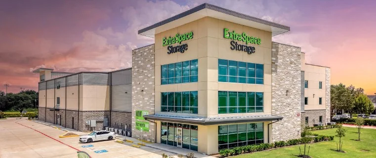 Extra Space Storage (Managed) — Sale in Sugar Land, TX, photo 1 of 2