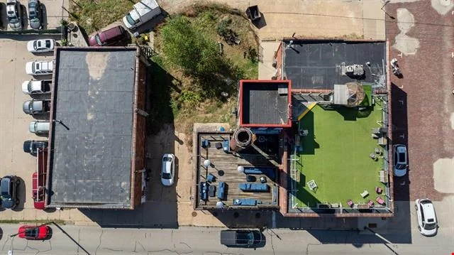 62 E 7th St — Sale in Dubuque, IA, photo 1 of 8