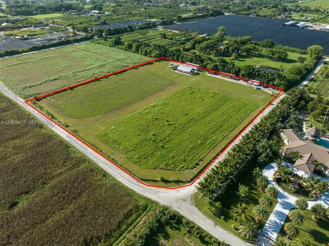 4.48-Acre Redland Covered Land Play | 5% Cap — Sale in Miami, FL, photo 2 of 8
