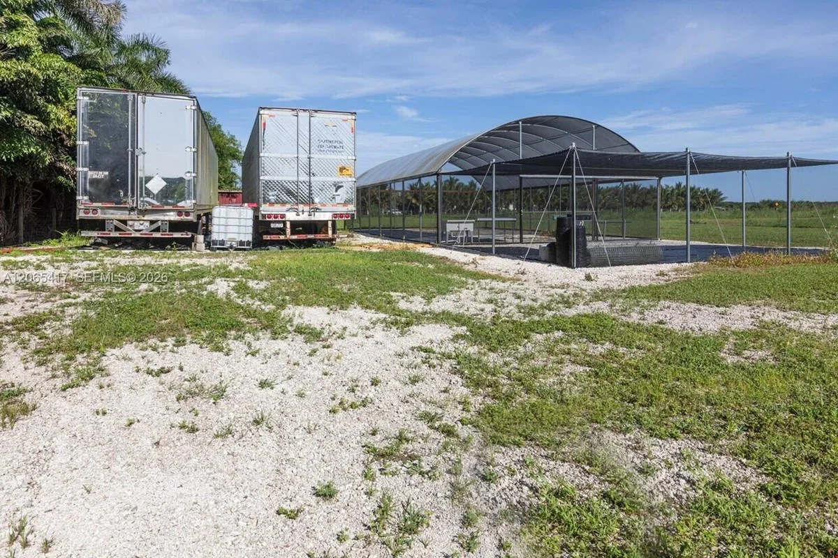 4.48-Acre Redland Covered Land Play | 5% Cap — Sale in Miami, FL, photo 7 of 8
