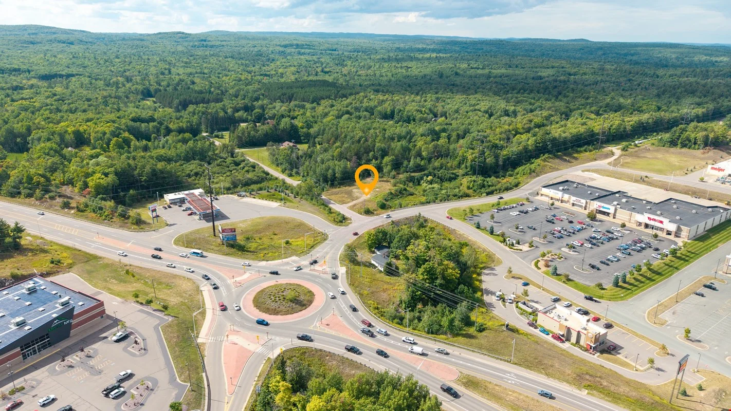 420 Brickyard Road Marquette, MI. — Sale in Marquette, MI, photo 6 of 8
