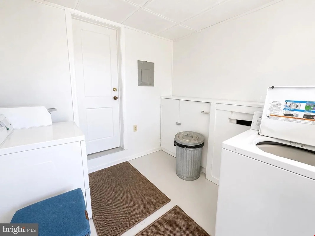 Gettysburg 8-Unit — Sale in Gettysburg, PA, photo 4 of 8