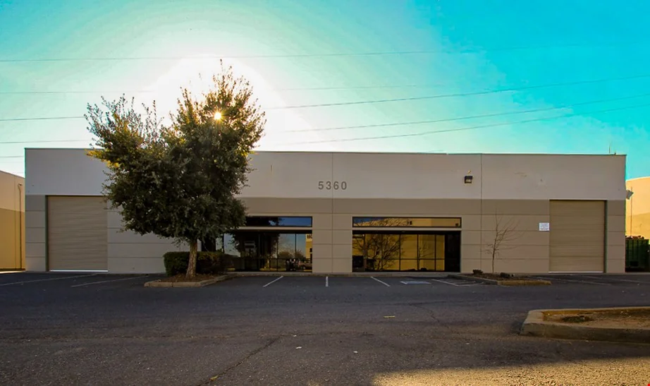5360 So Watt Ave — Sale in Sacramento, CA, photo 4 of 4