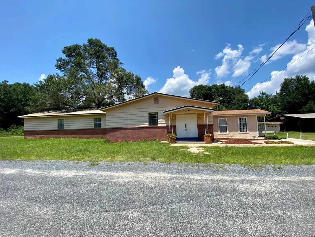 3191 Newman Avenue, Crestview, FL — Sale in Crestview, FL, photo 2 of 8