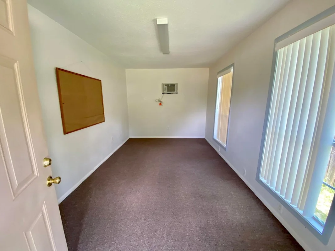 3191 Newman Avenue, Crestview, FL — Sale in Crestview, FL, photo 5 of 8
