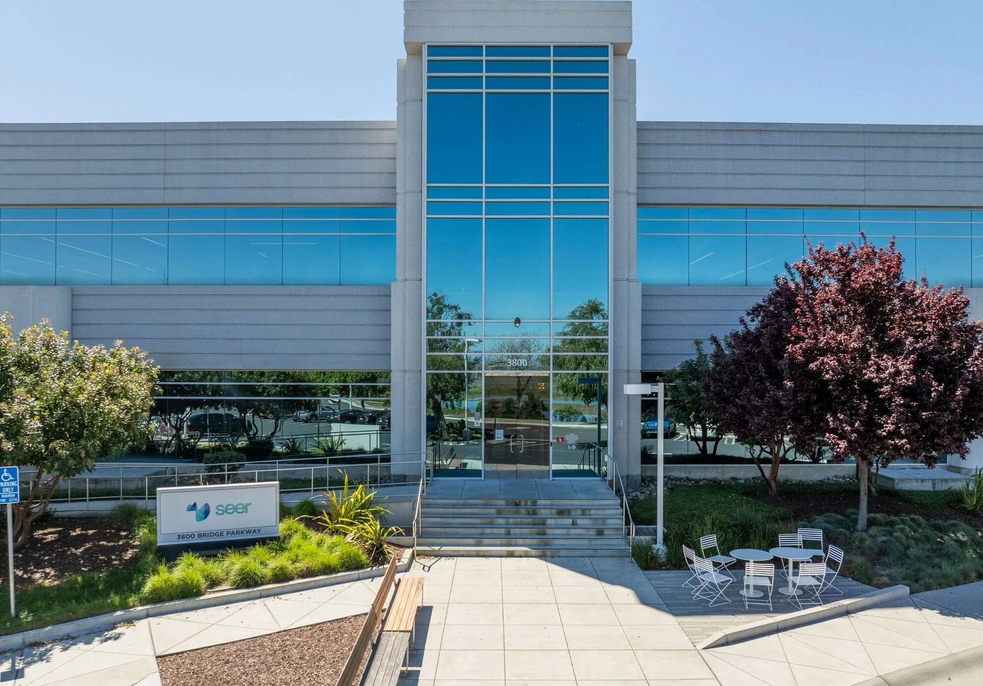 3800 Bridge Pky — Lease in Redwood City, CA, photo 1 of 8