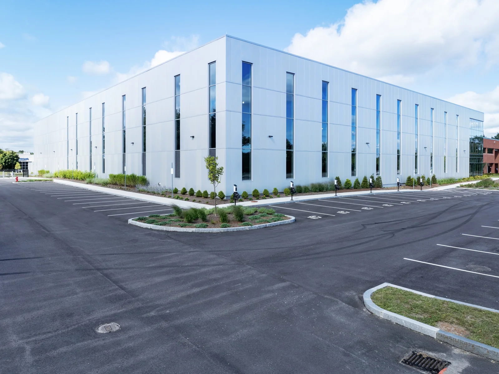 FlexIndustrial in Canton, MA — Lease in Canton, MA, photo 2 of 6