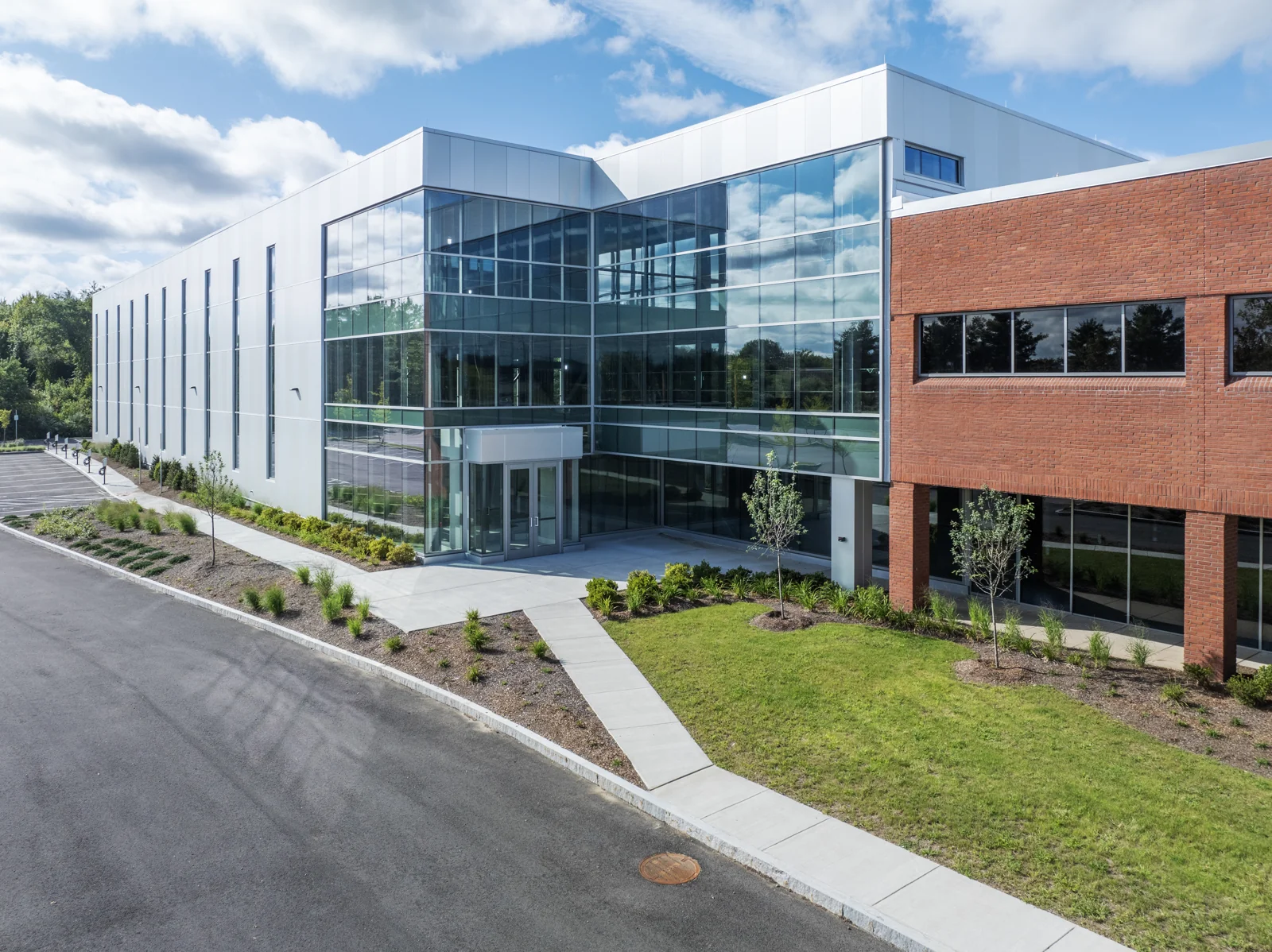 FlexIndustrial in Canton, MA — Lease in Canton, MA, photo 4 of 6