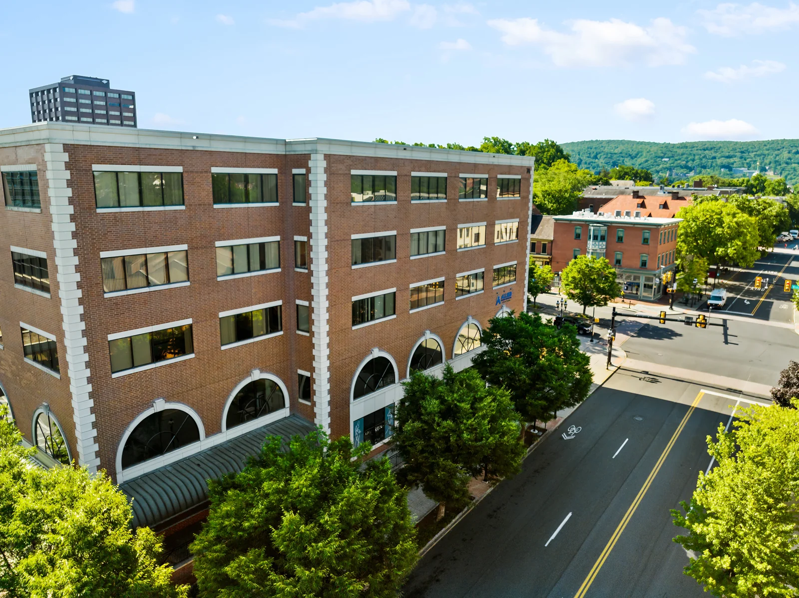 Office in Bethlehem, PA — Lease in Bethlehem, PA, photo 2 of 3