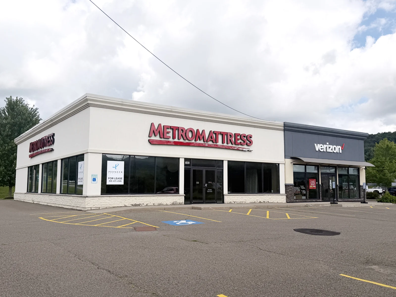 Retail in Norwich, NY — Lease in Norwich, NY, photo 1 of 5