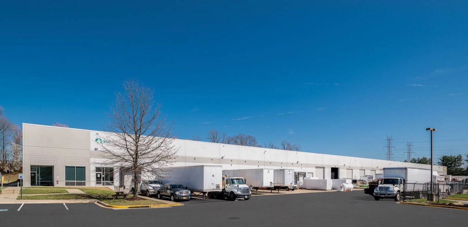 850 Hampton Park Boulevard — Lease in Capitol Heights, MD, photo 1 of 1