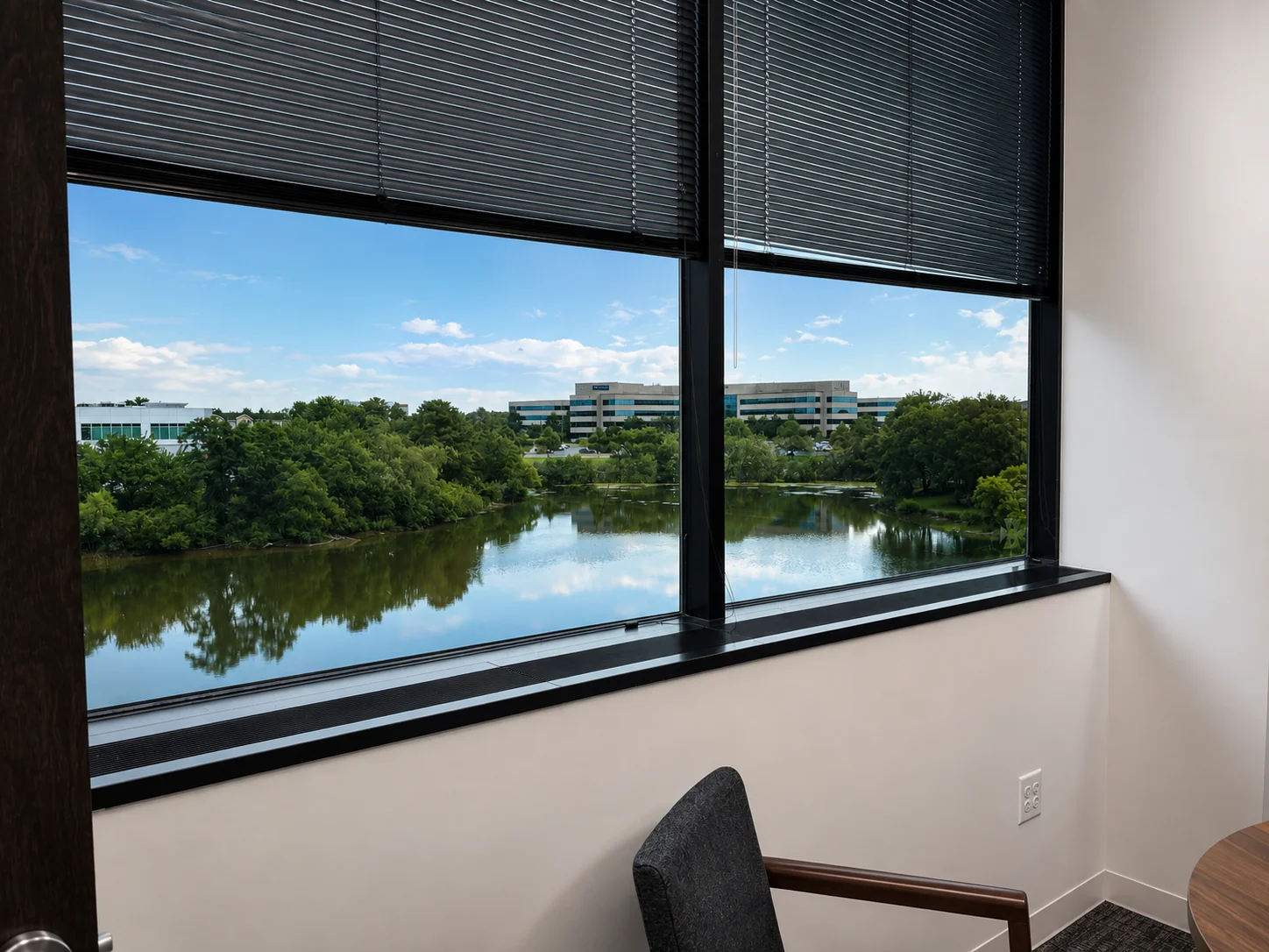 Columbia Corporate Park — Lease in Columbia, MD, photo 3 of 8