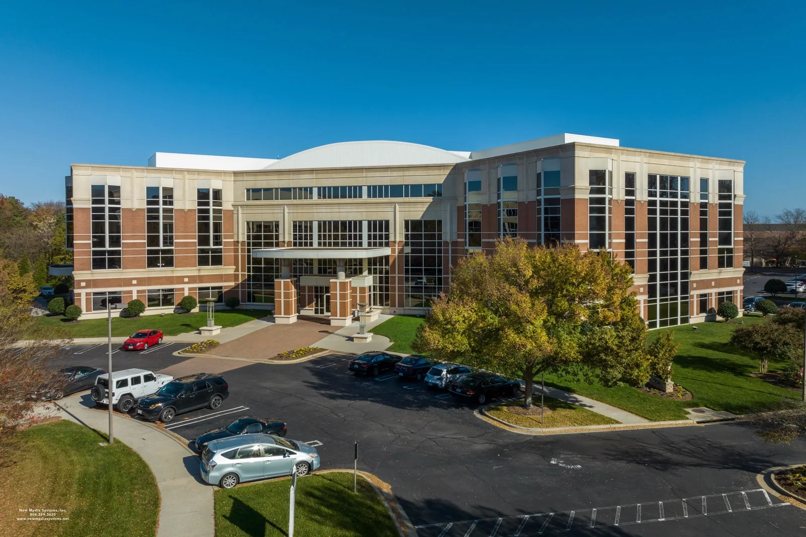 Hillcrest Building — Lease in Richmond, VA, photo 2 of 3