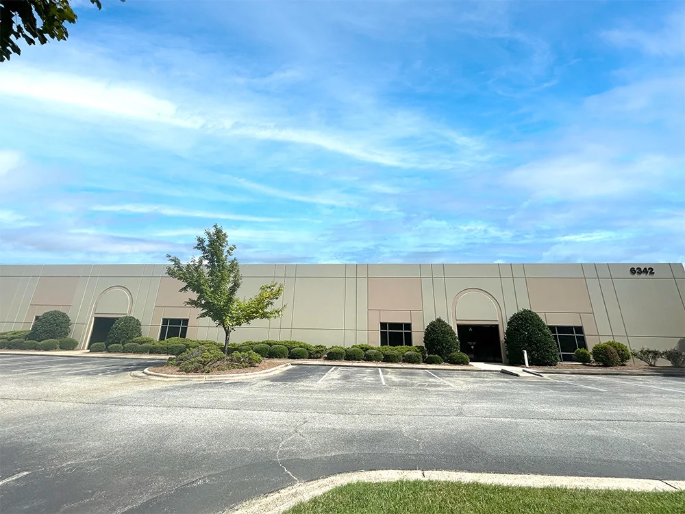 6342 Burnt Poplar Rd — Lease in Greensboro, NC, photo 1 of 6