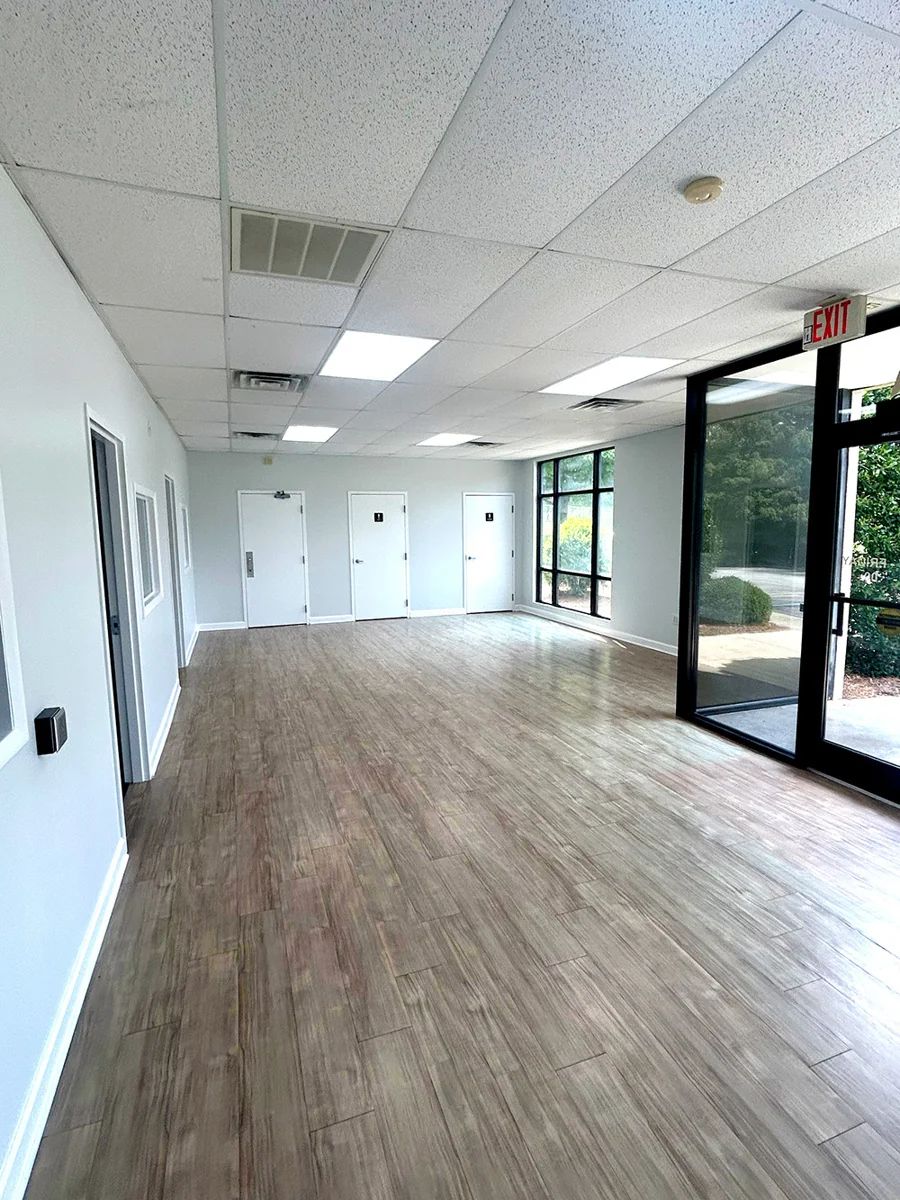 6342 Burnt Poplar Rd — Lease in Greensboro, NC, photo 5 of 6