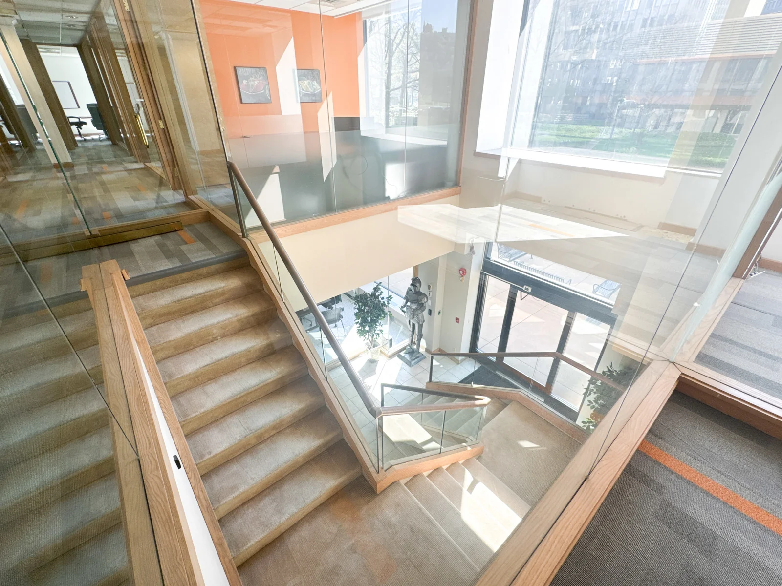 Gateway Towers - Suite 200 — Lease in Pittsburgh, PA, photo 3 of 8