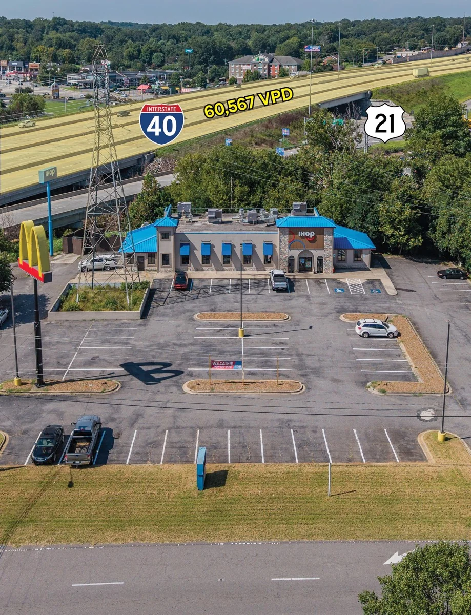 Retail in Statesville, NC — Lease in Statesville, NC, photo 1 of 5