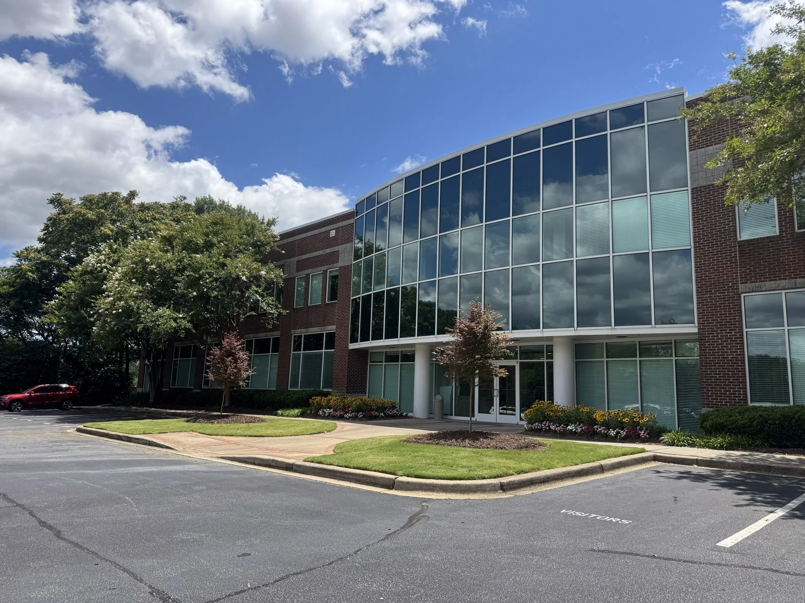 Office in Greenville, SC — Lease in Greenville, SC, photo 1 of 1