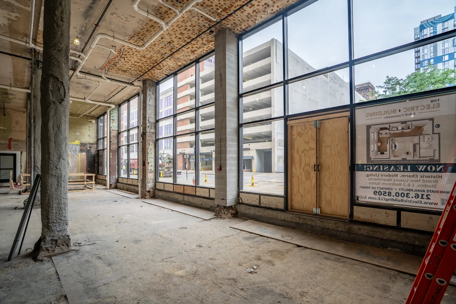 4,932 SF Premier Retail/Restaurant Space Available in… — Lease in Cleveland, OH, photo 3 of 4