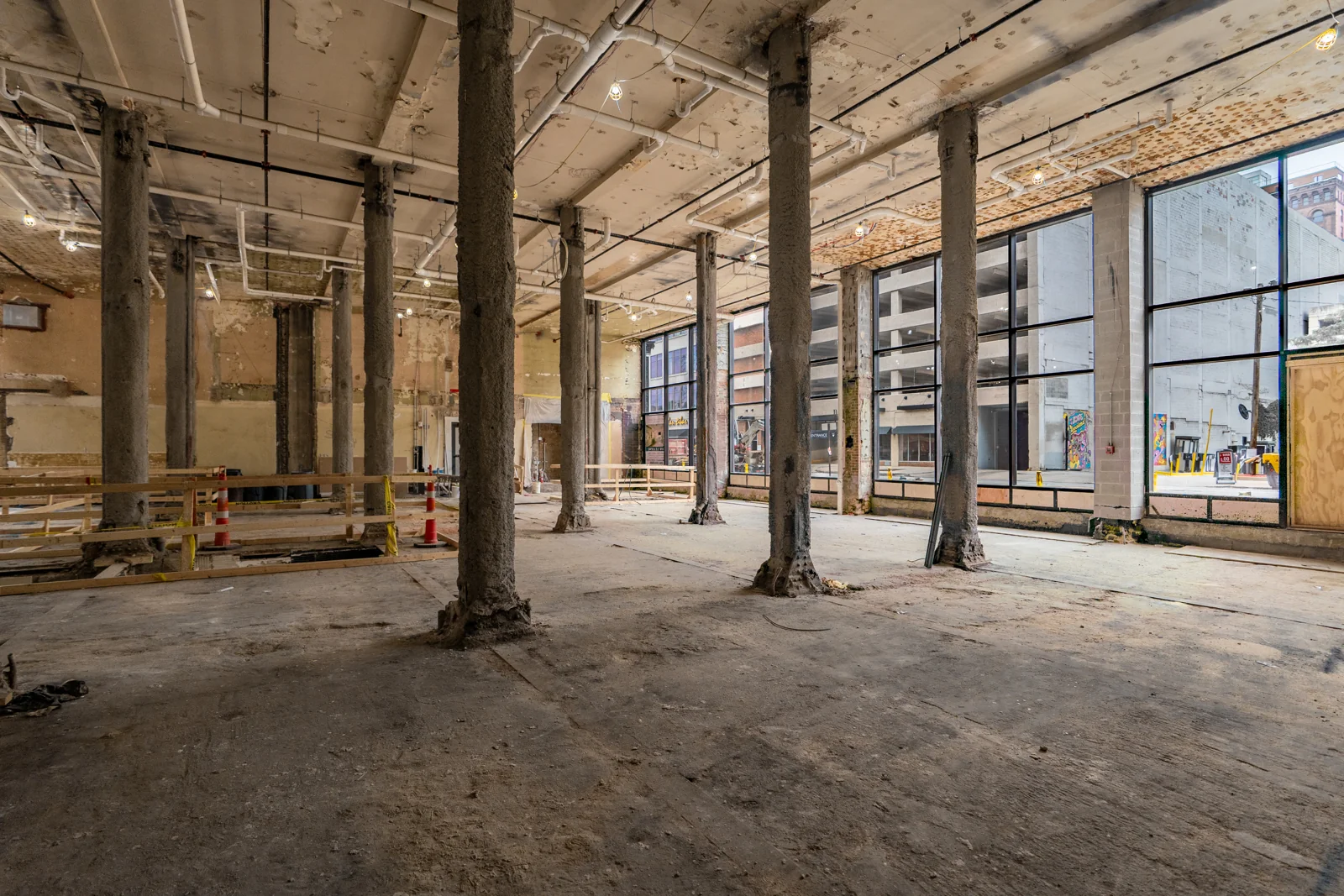 4,932 SF Premier Retail/Restaurant Space Available in… — Lease in Cleveland, OH, photo 4 of 4