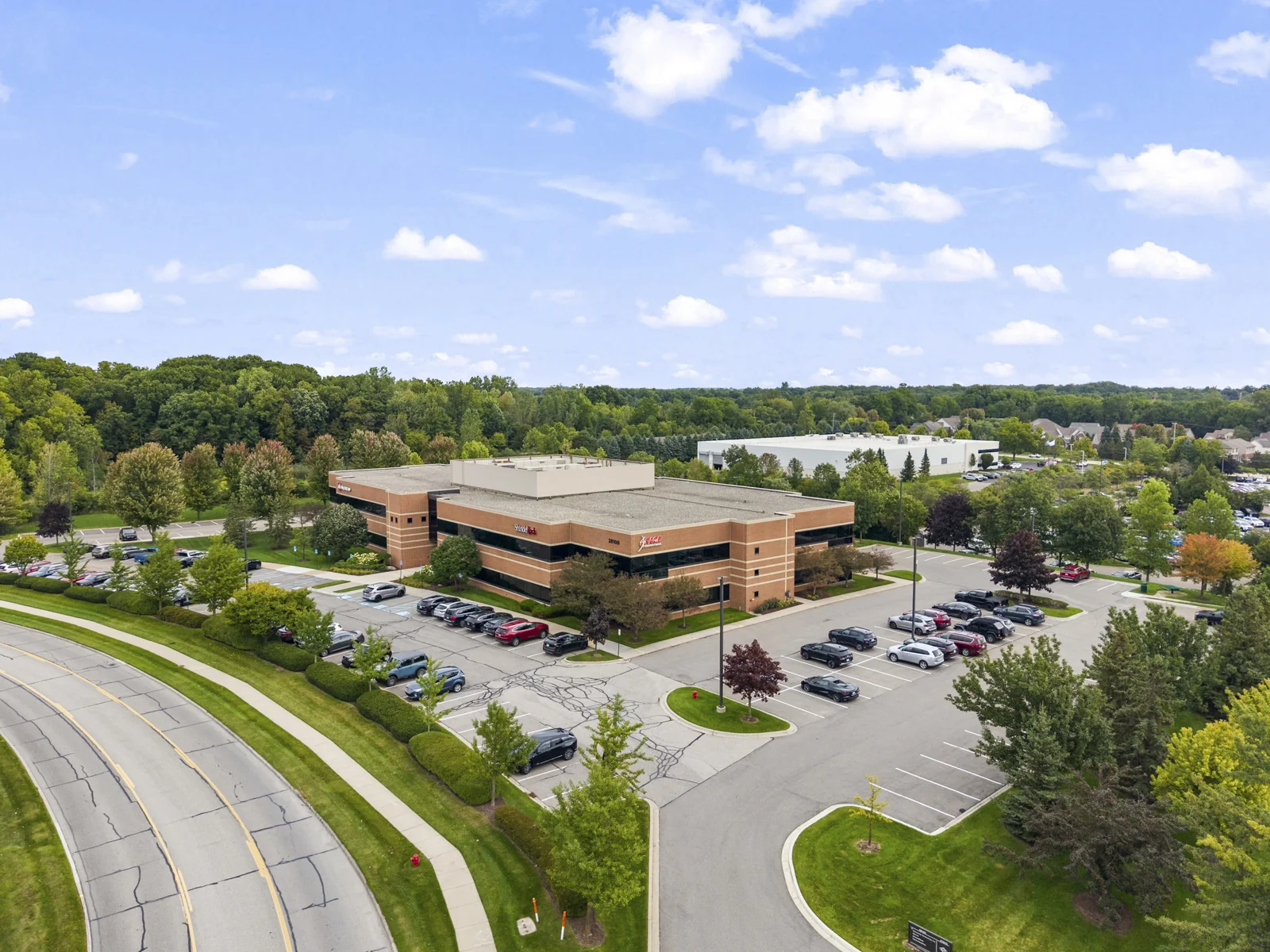 Office in Novi, MI — Lease in Novi, MI, photo 1 of 8