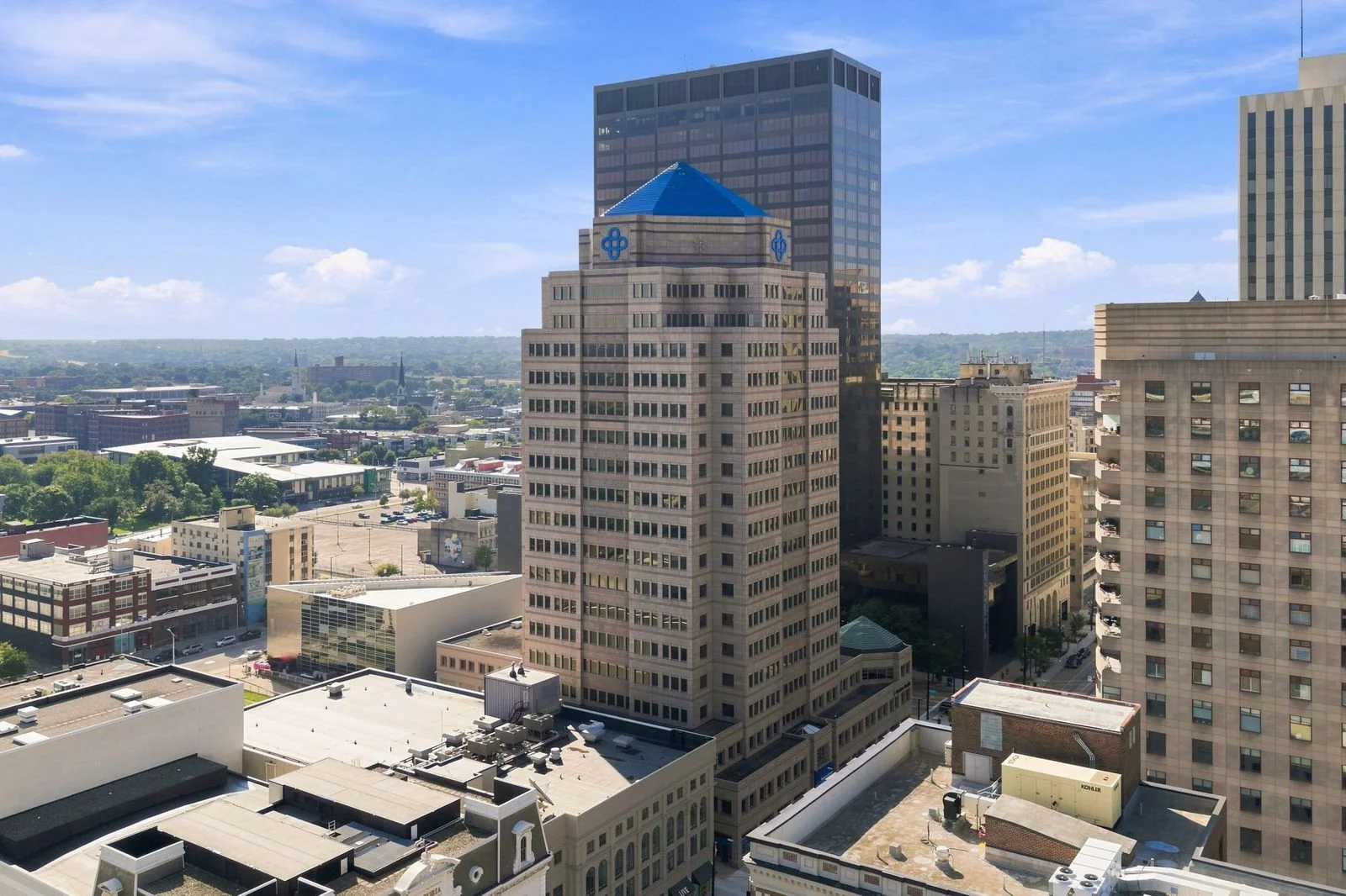 Office in Dayton, OH — Lease in Dayton, OH, photo 2 of 8