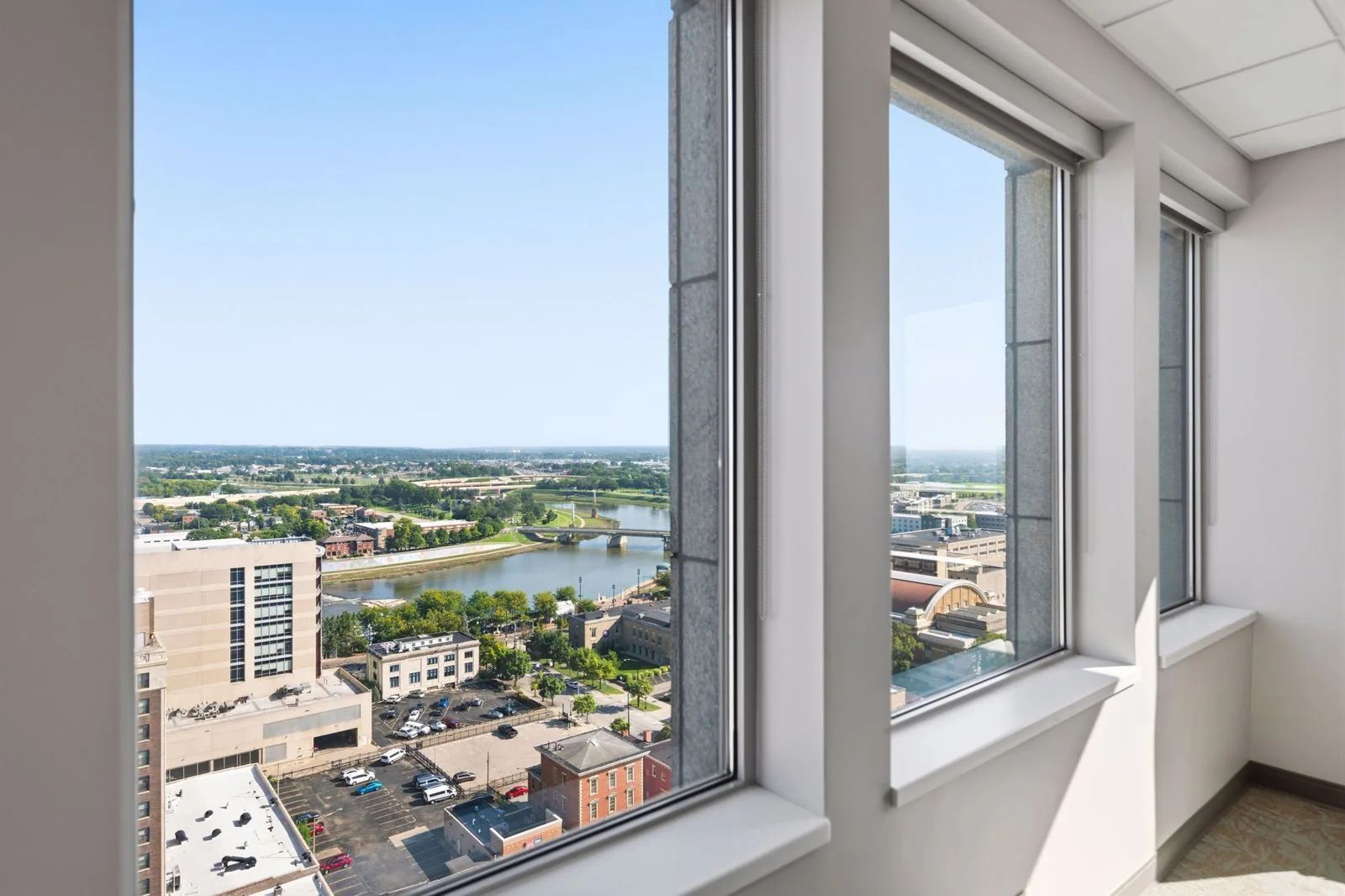 Office in Dayton, OH — Lease in Dayton, OH, photo 7 of 8
