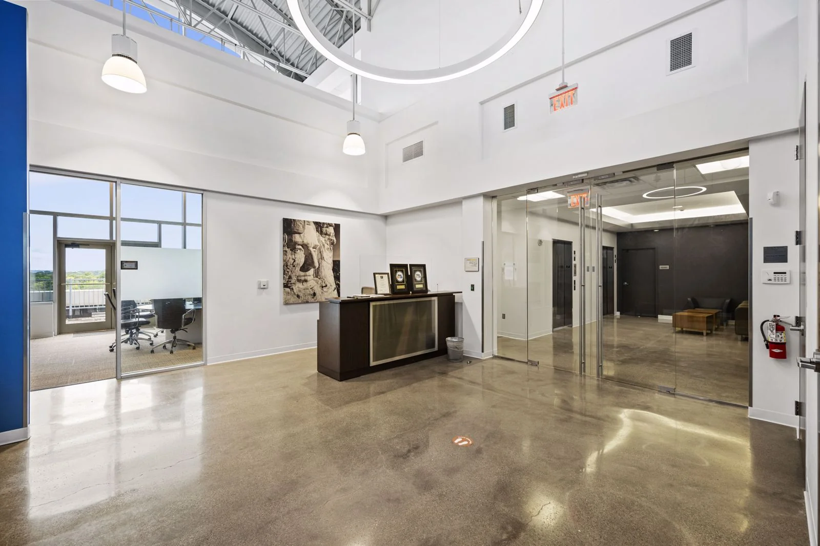 Rookwood Tower Sublease — Lease in Cincinnati, OH, photo 3 of 7