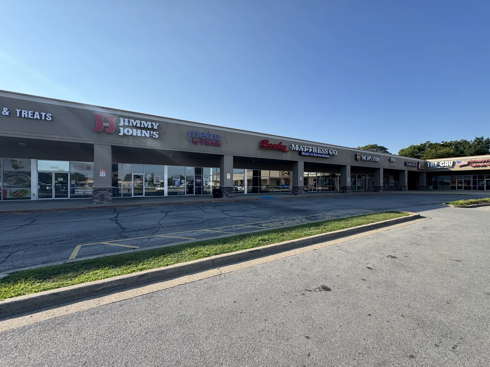 Stony Brook Retail — Lease in Louisville, KY, photo 4 of 4