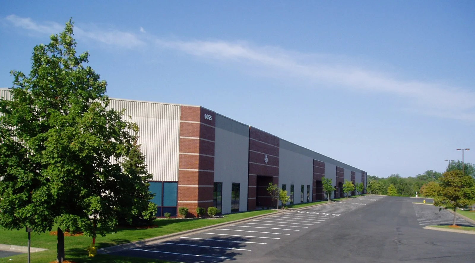 Bass Creek Business Center — Lease in Plymouth, MN, photo 1 of 1