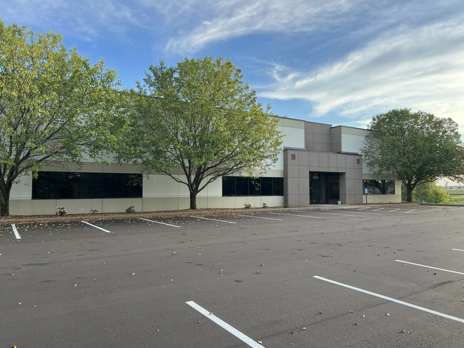 Elm Creek Business Park — Lease in Hamel, MN, photo 1 of 1