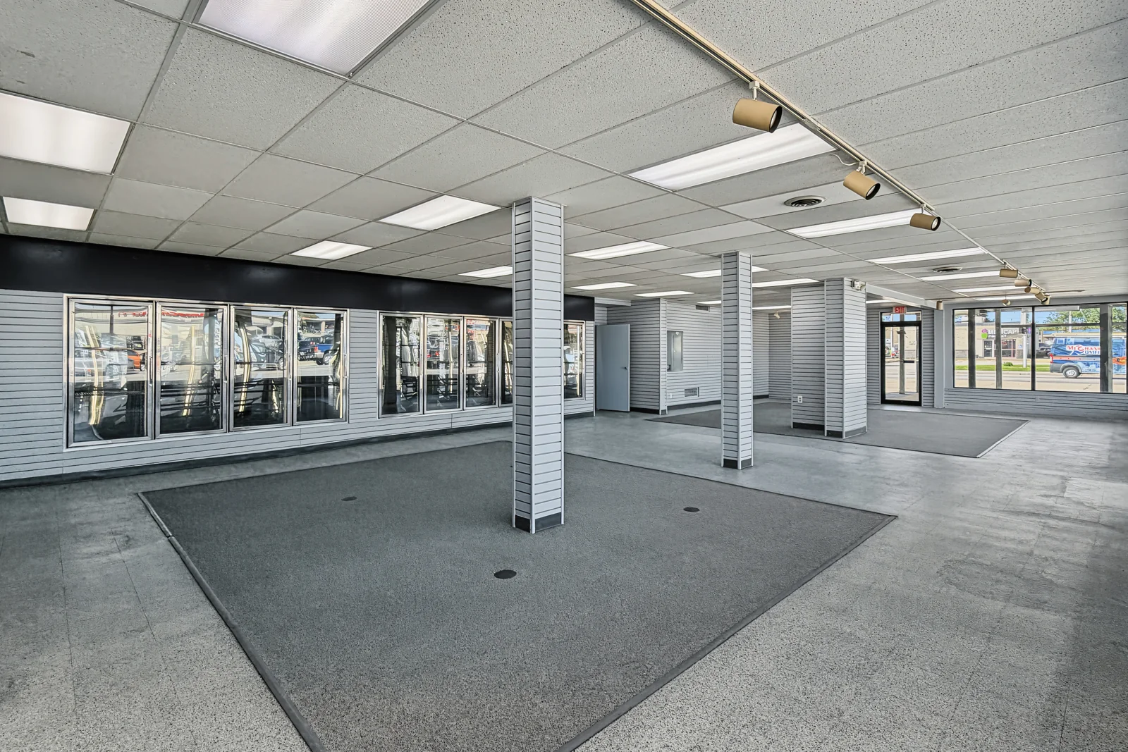 SWC Lincoln & Duff — Sale in Ames, IA, photo 5 of 8