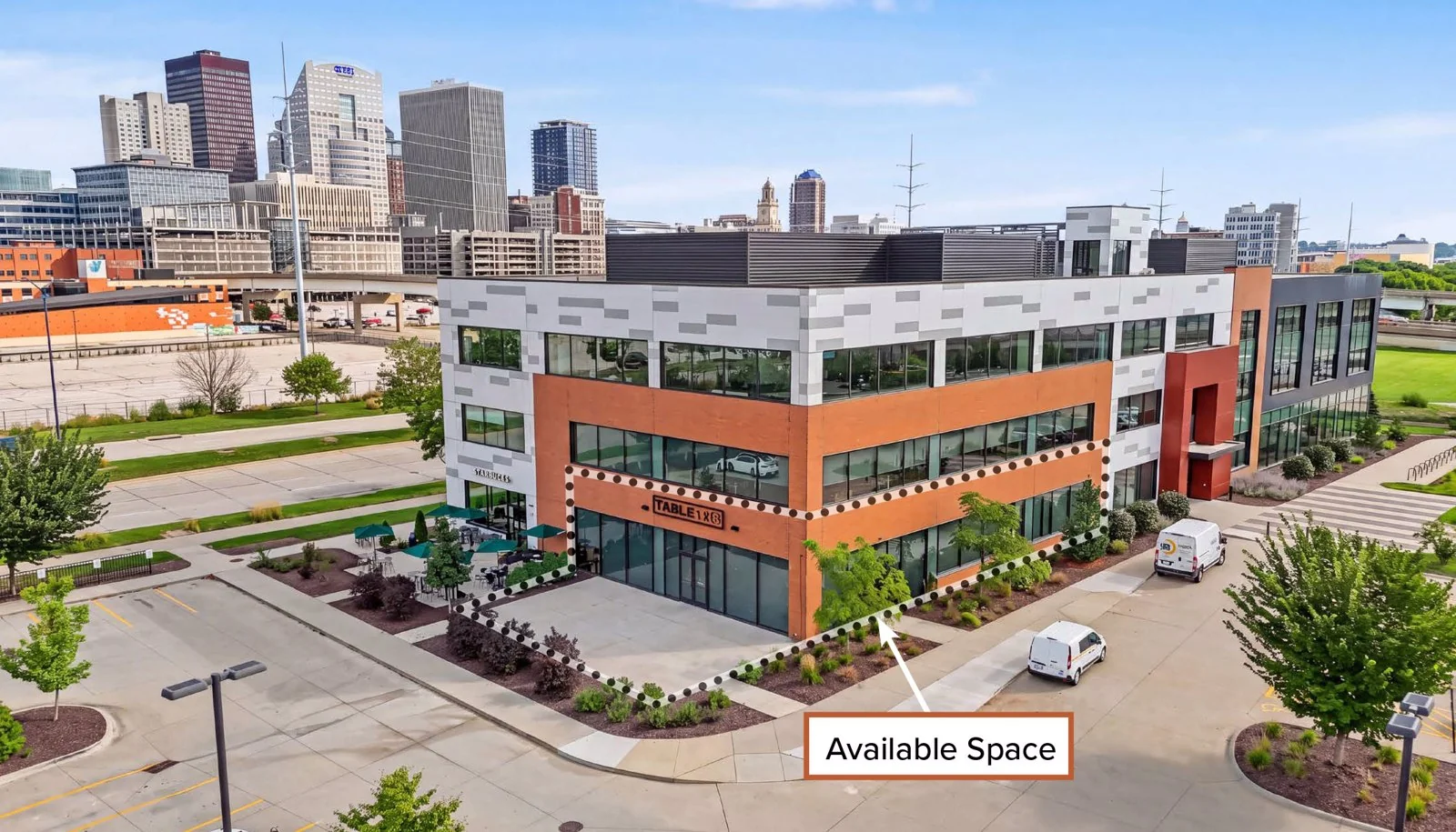 Gray’s Landing - retail for sale in des moines, IA