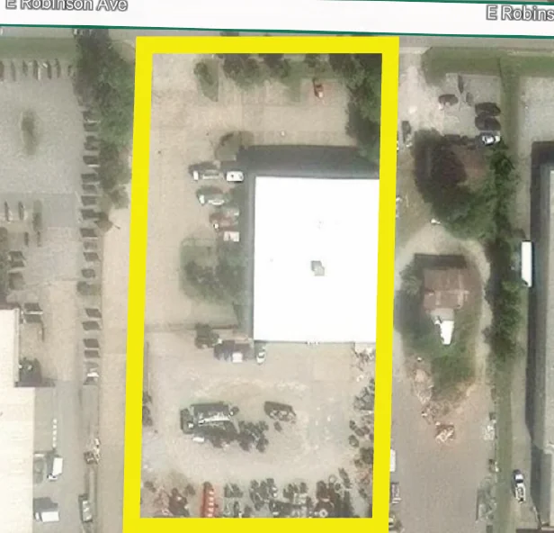 477 E Robinson Ave — Lease in Springdale, AR, photo 2 of 8