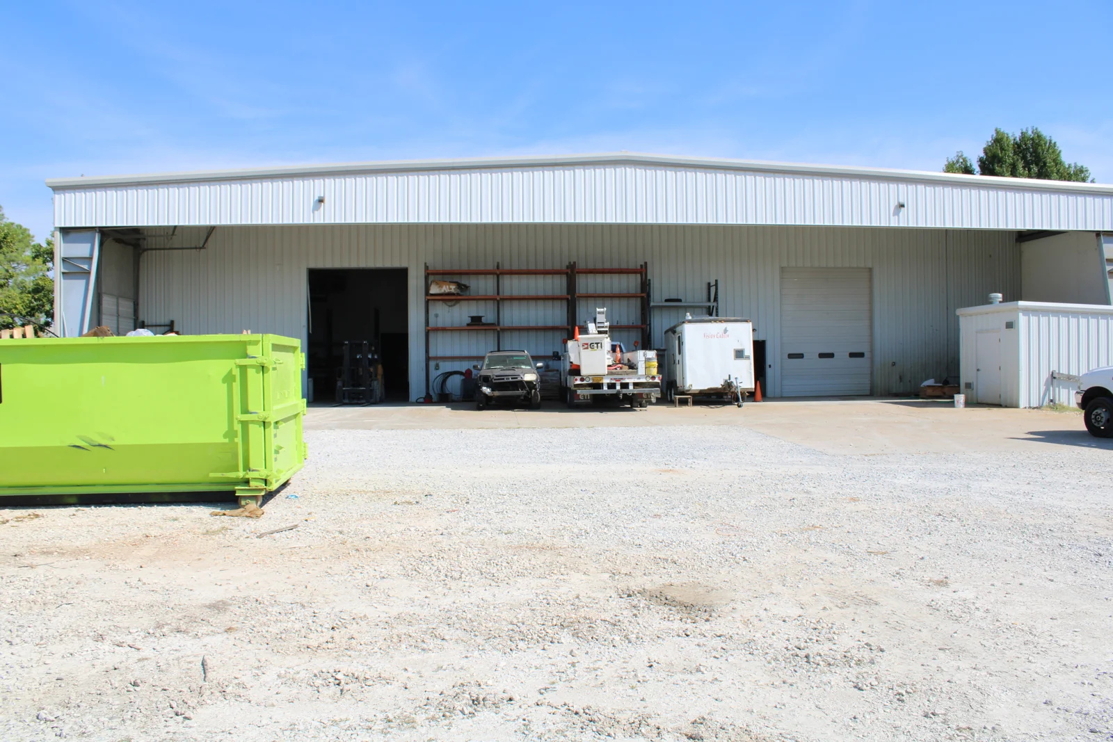 477 E Robinson Ave — Lease in Springdale, AR, photo 3 of 8