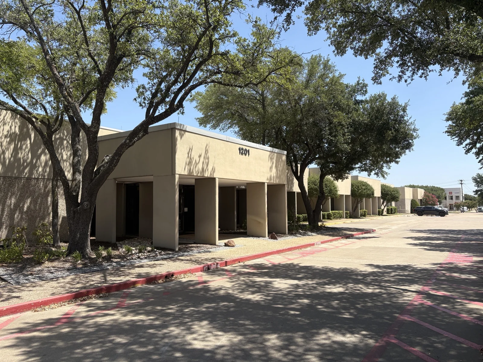FlexIndustrial in Richardson, TX — Sale in Richardson, TX, photo 1 of 6