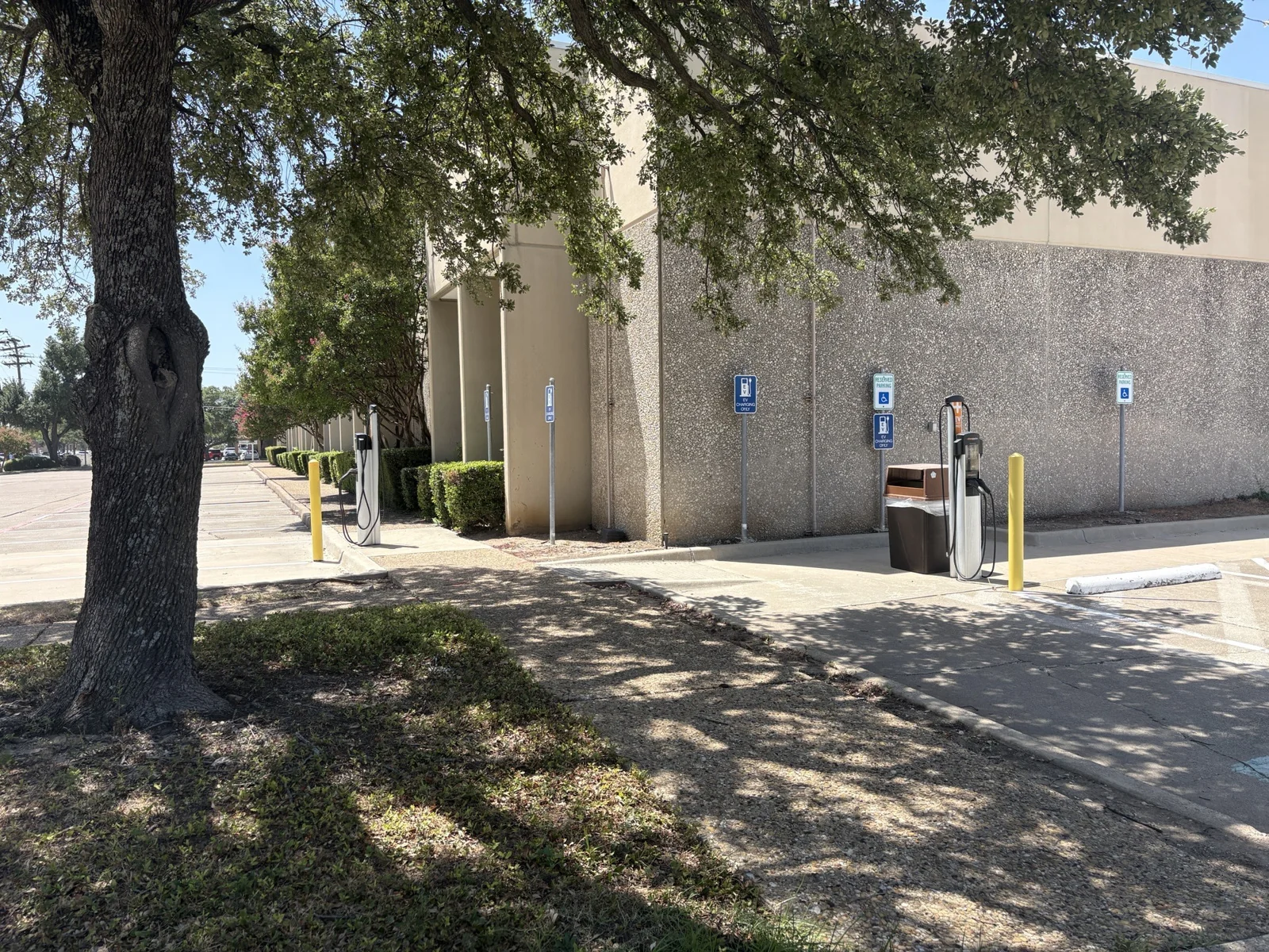 FlexIndustrial in Richardson, TX — Sale in Richardson, TX, photo 2 of 6