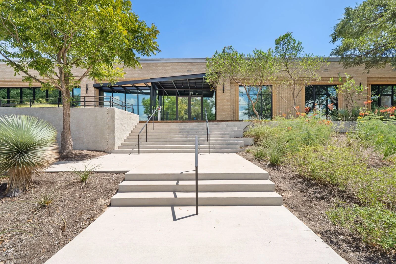3707 S 2nd Street — Lease in Austin, TX, photo 1 of 2
