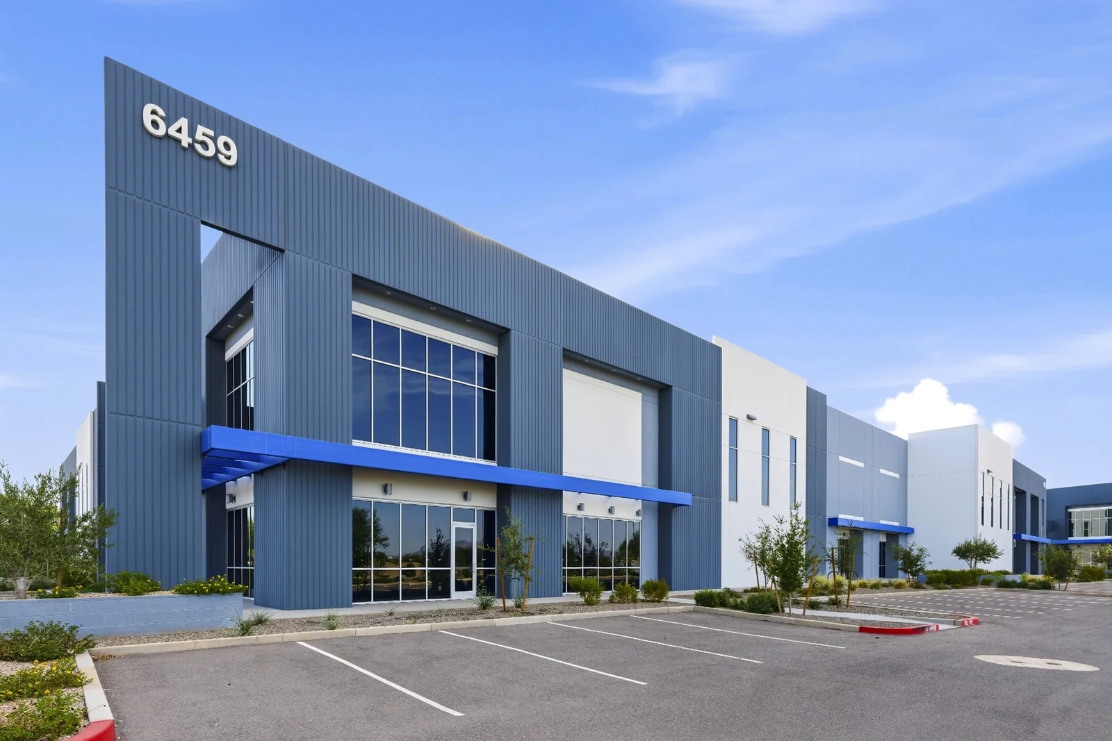 Gateway Commerce Center III — Lease in Mesa, AZ, photo 1 of 8