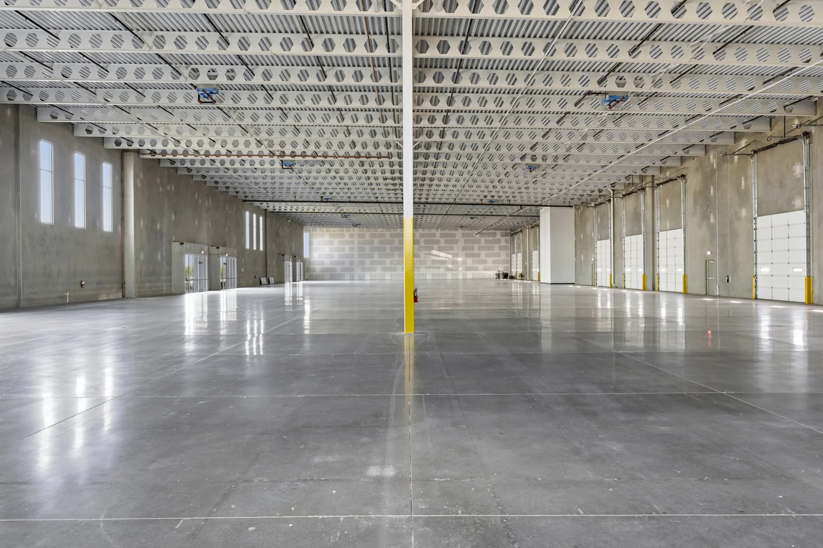 Gateway Commerce Center III — Lease in Mesa, AZ, photo 6 of 8