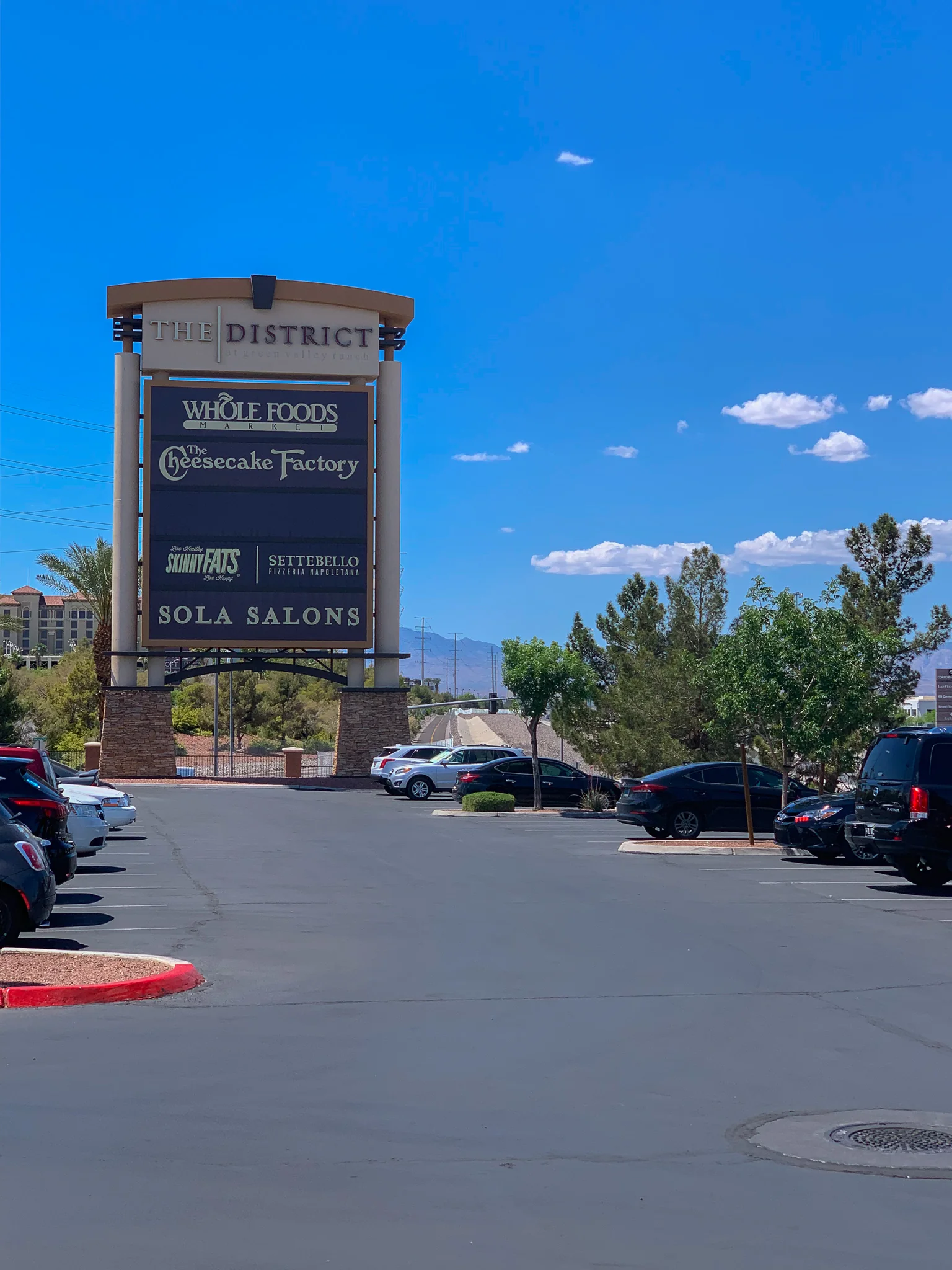The District — Lease in Henderson, NV, photo 3 of 4