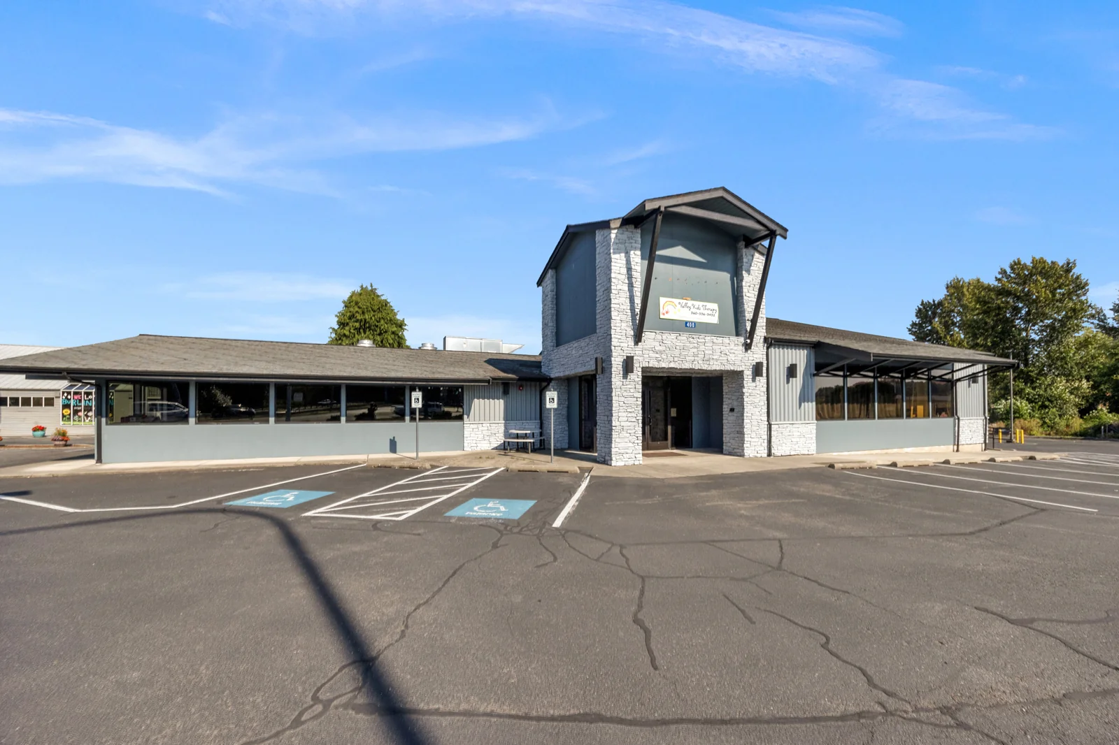 Office in Burlington, WA — Sale in Burlington, WA, photo 1 of 1