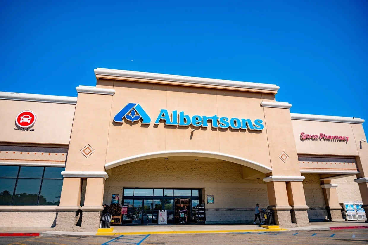 Retail in Murrieta, CA — Lease in Murrieta, CA, photo 3 of 8
