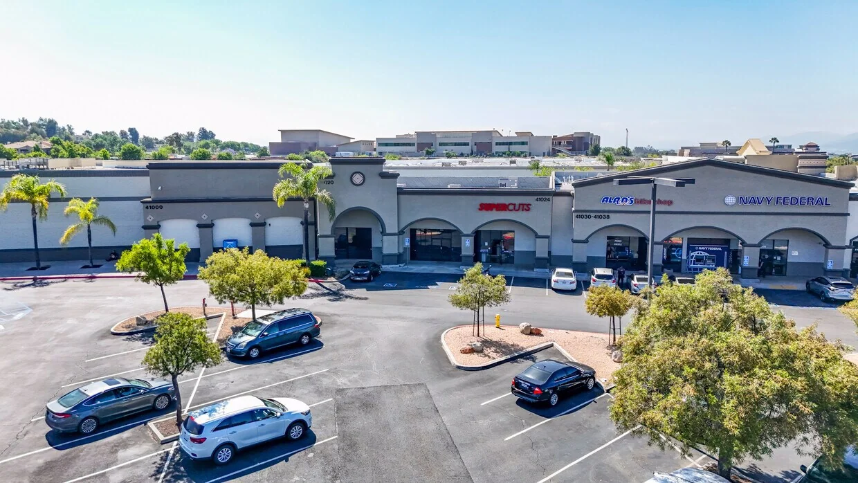 Retail in Murrieta, CA — Lease in Murrieta, CA, photo 6 of 8